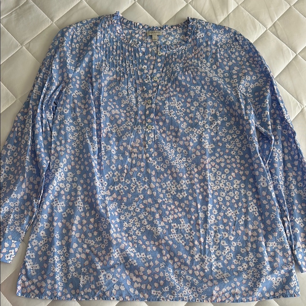 Talbots Outlet women’s size L blue pink white floral long sleeve shirt light